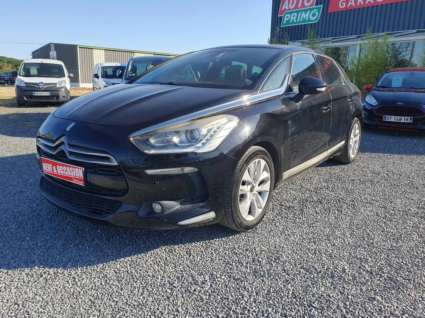Citroen DS5 SPORT CHIC 1.6Blue-HDI 120ch BV6 5P Noir - 2