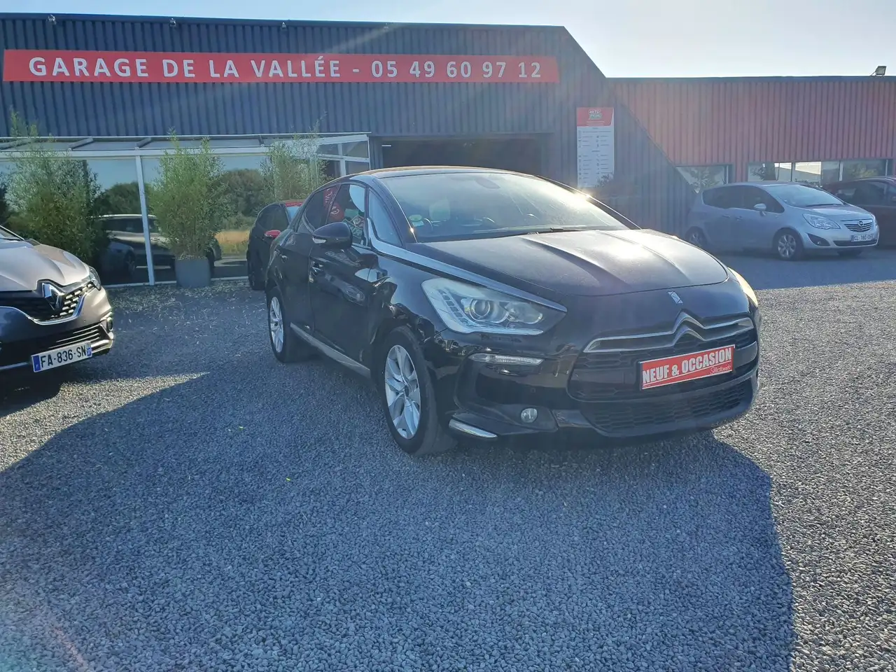Citroen DS5 SPORT CHIC 1.6Blue-HDI 120ch BV6 5P