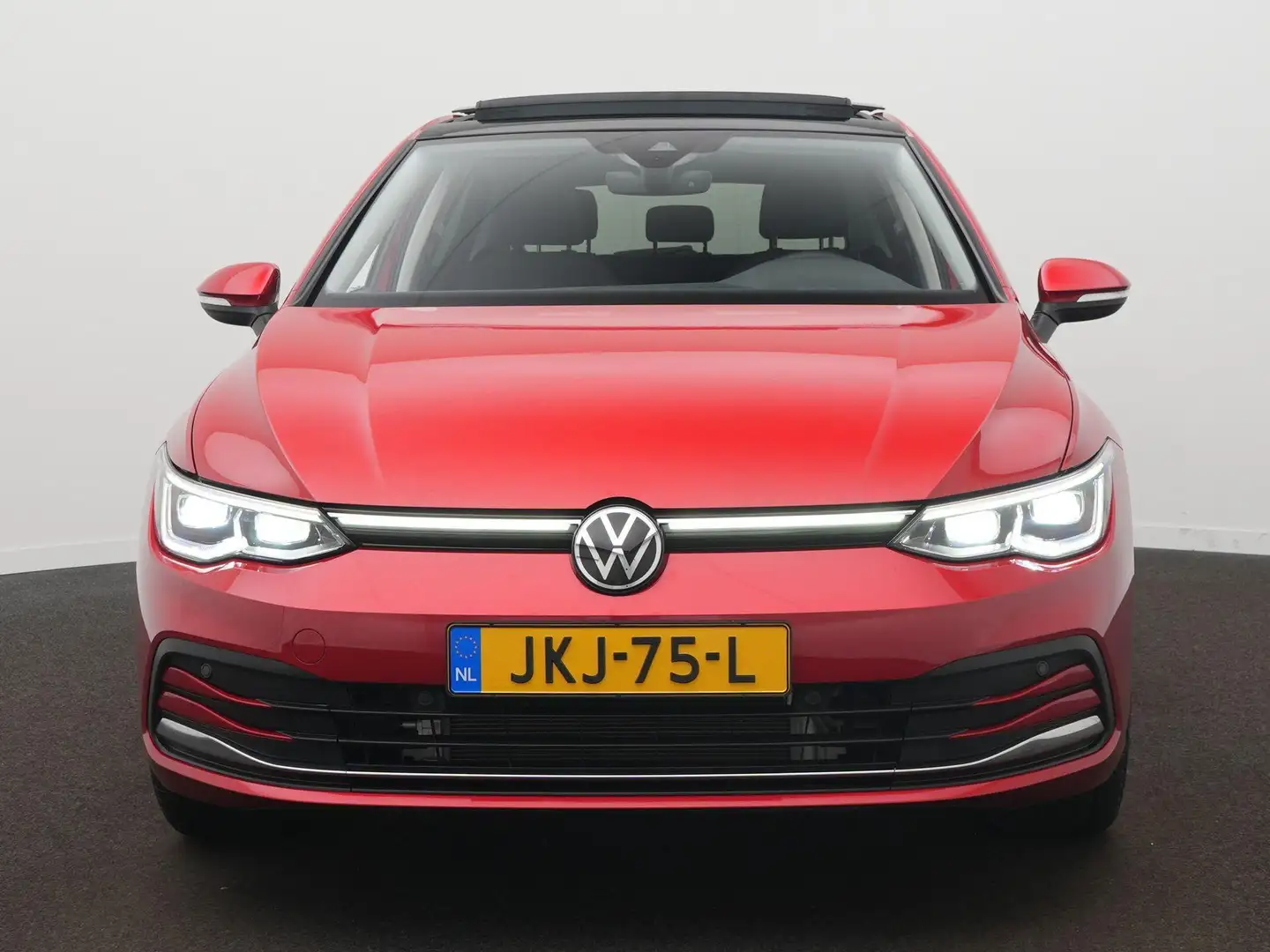 Volkswagen Golf 1.4 eHybrid Style Panoramadak - Trekhaak - Clima - Rouge - 2
