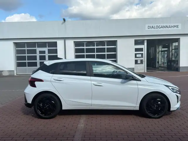 Hyundai I20 view 9