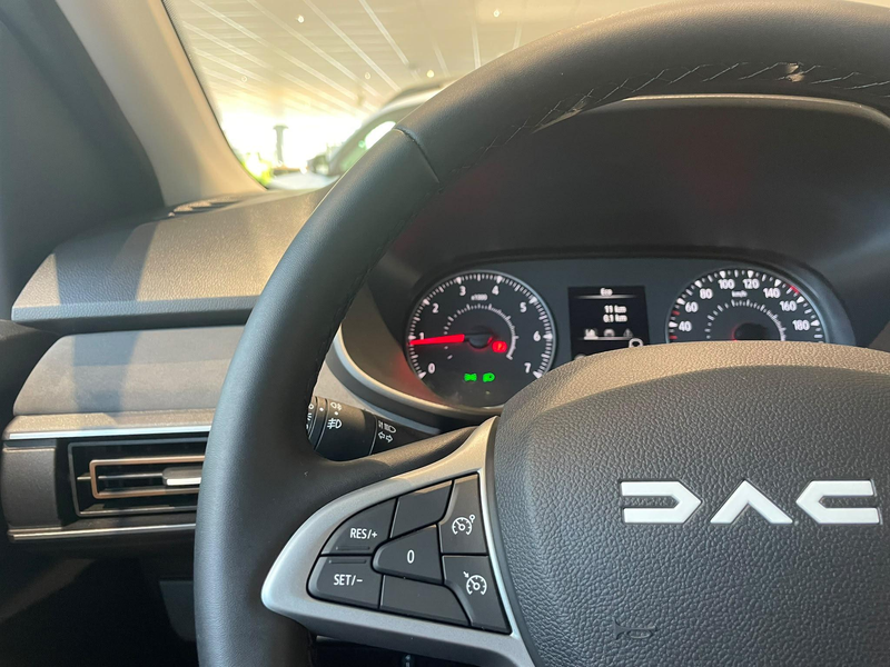 Dacia Jogger 1.0 TCe 110 Extreme 5p. | 0 km | Carplay | Android — photo 23