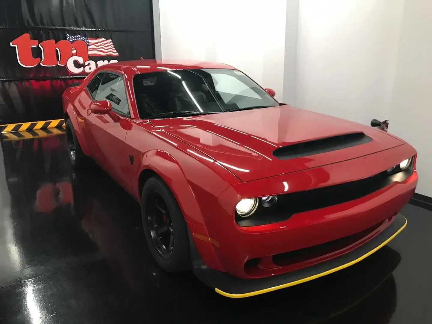 Dodge Challenger SRT DEMON Rood - 1