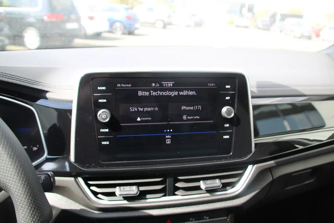 Volkswagen T-Roc R-Line TSI DSG AHK+Kamera+Ganzj 20