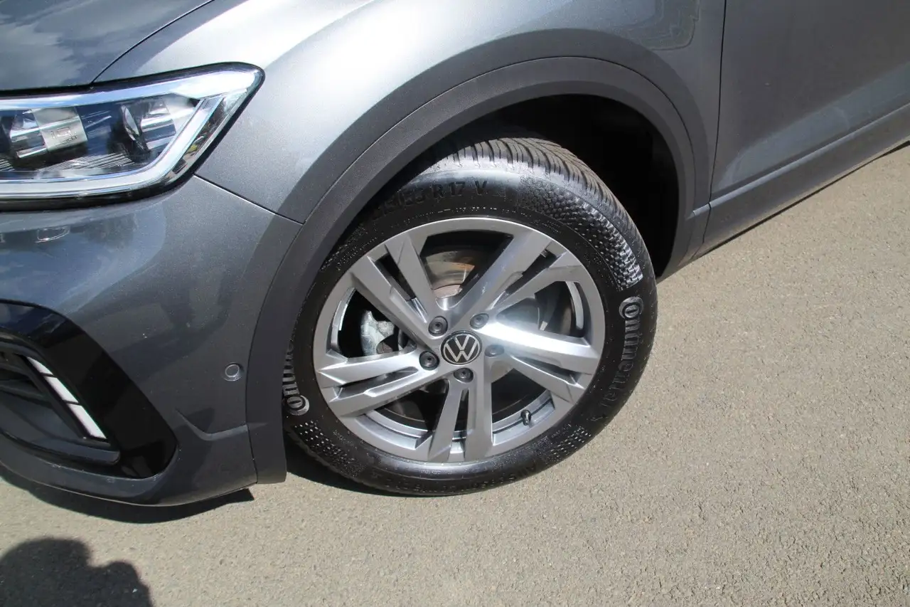 Volkswagen T-Roc R-Line TSI DSG AHK+Kamera+Ganzj 23