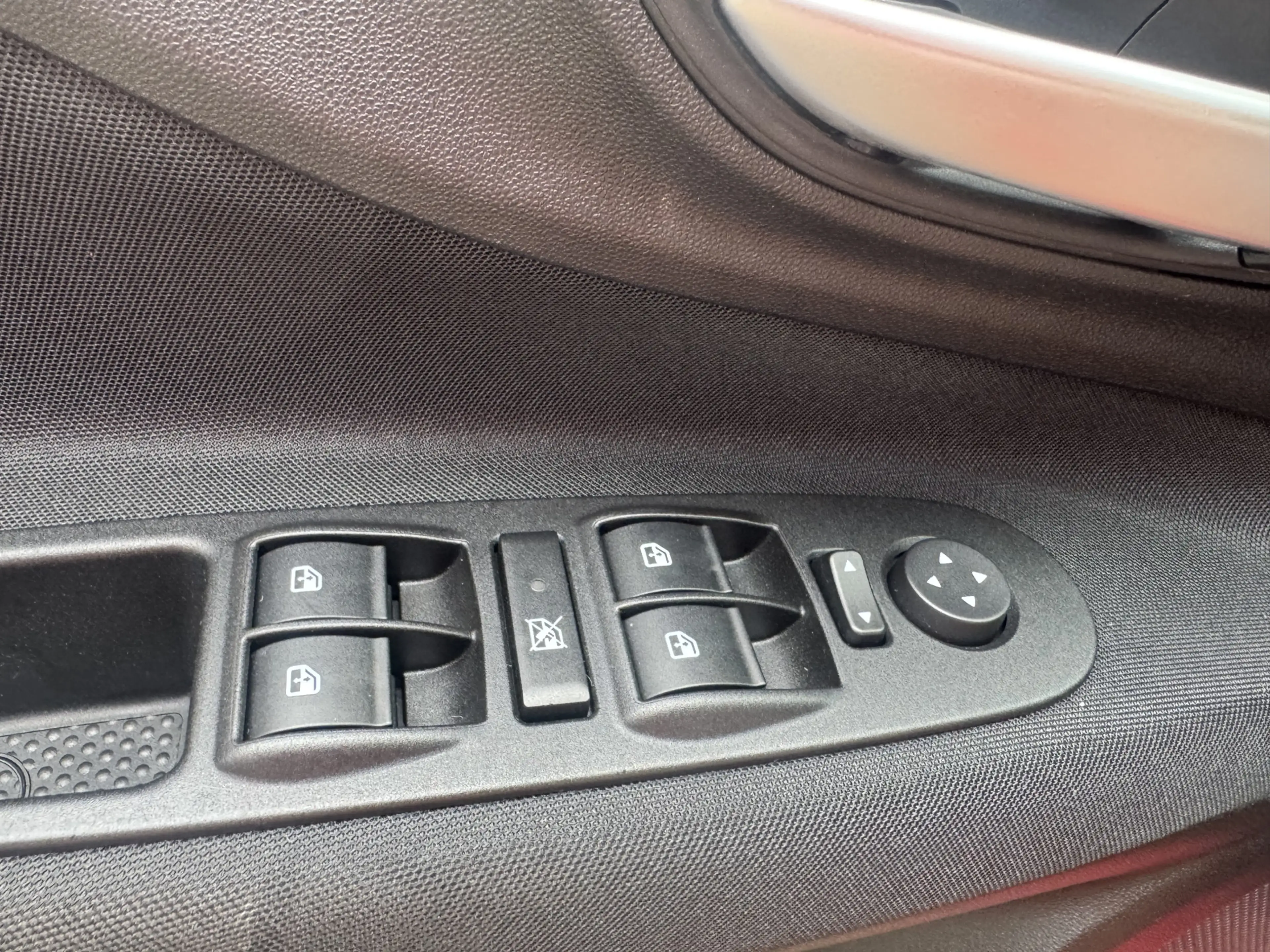 Fiat Punto Evo 0.9 TwinAir Lounge Cruise, Clima, LM velgen, Parke — photo 17