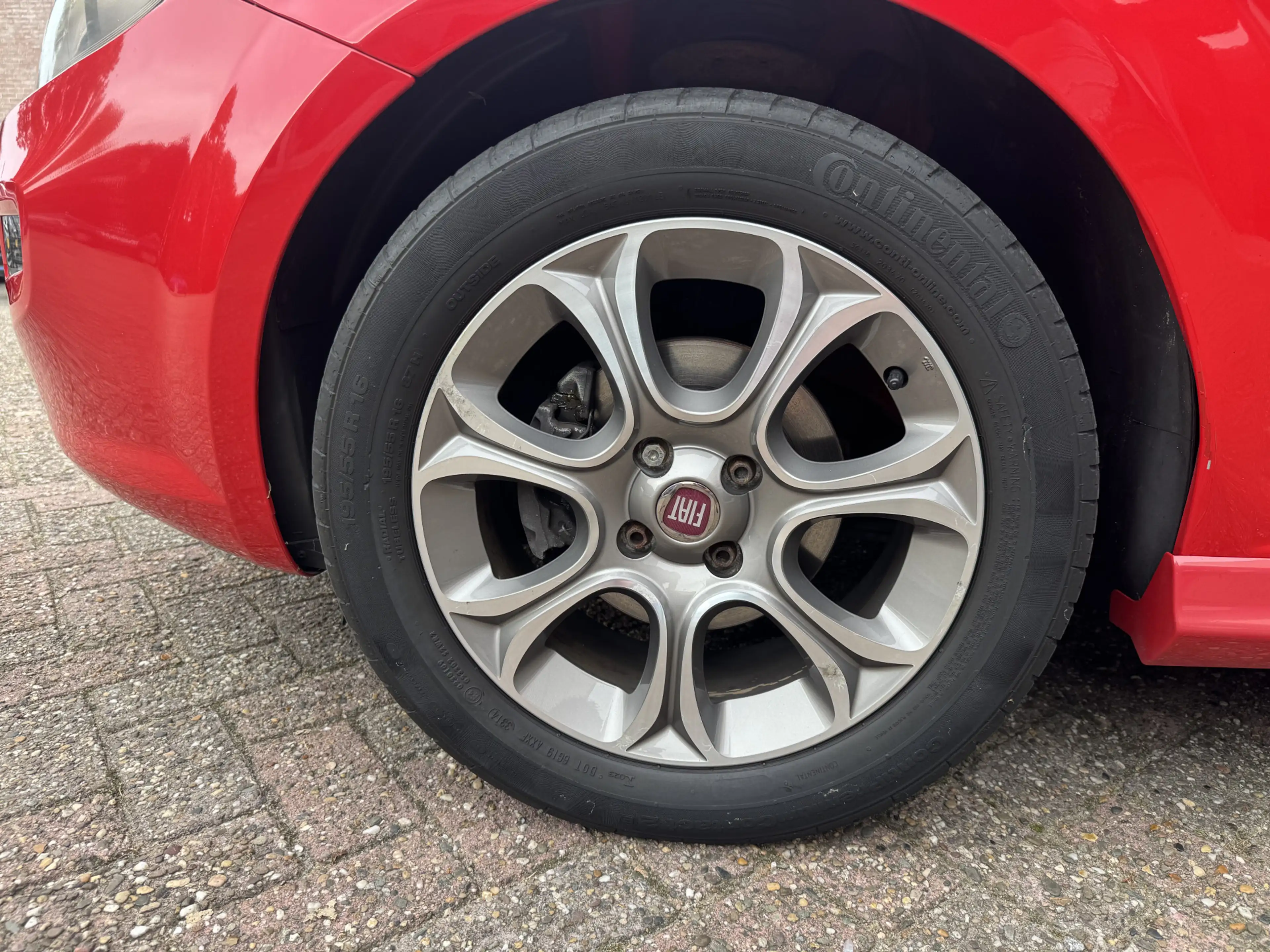 Fiat Punto Evo 0.9 TwinAir Lounge Cruise, Clima, LM velgen, Parke — photo 7