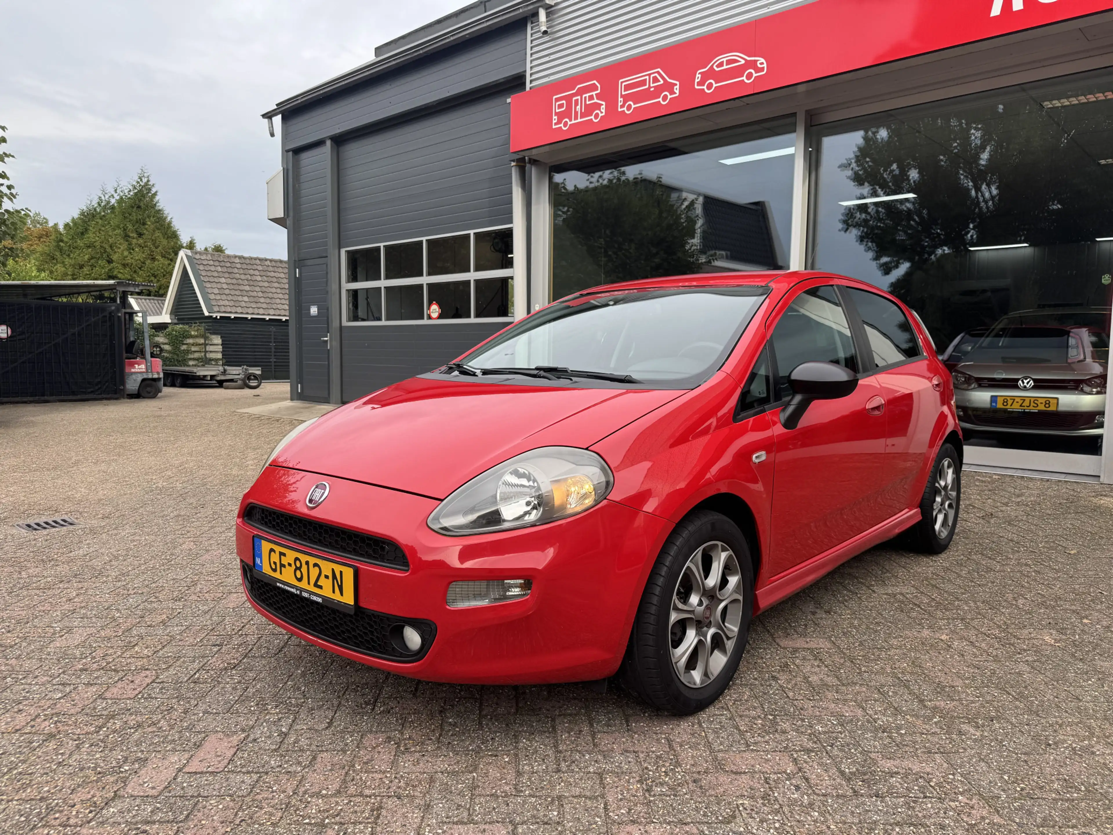 Fiat Punto Evo 0.9 TwinAir Lounge Cruise, Clima, LM velgen, Parke — photo 2