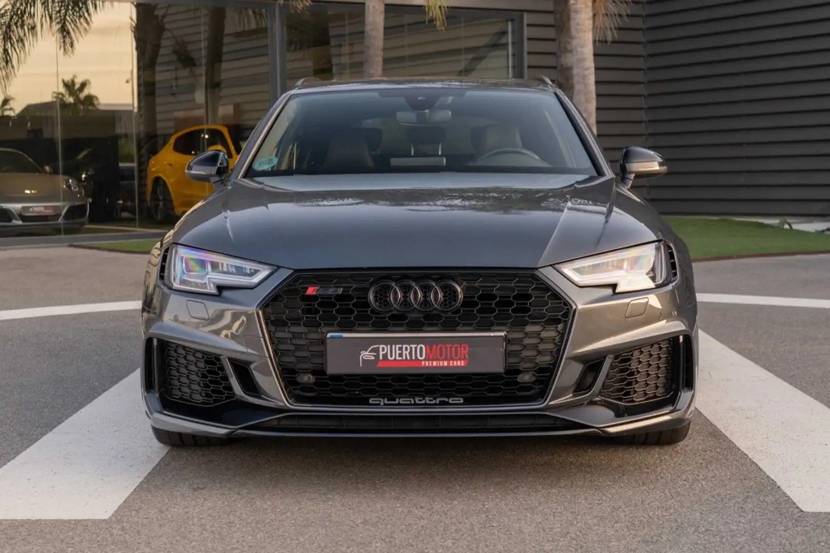 Audi RS4 Avant 2.9 TFSI quattro tiptronic Gris - 2