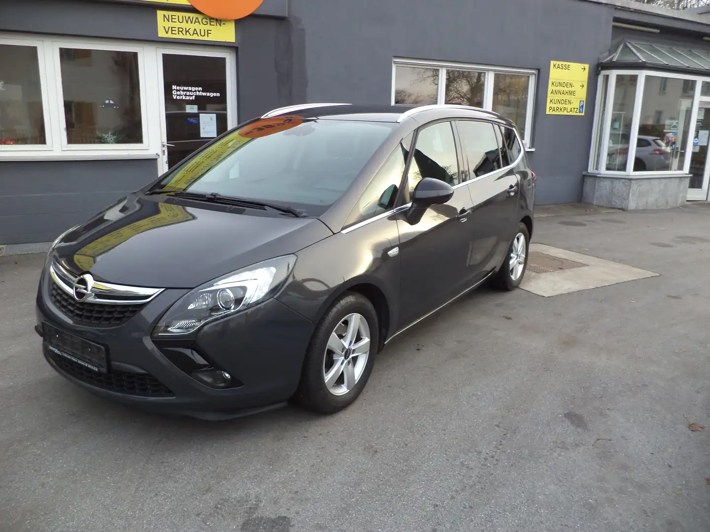Opel Zafira Tourer Innovation 7-Sitzer/Flex Fahrradträger/Shzg/Xen Gris - 1