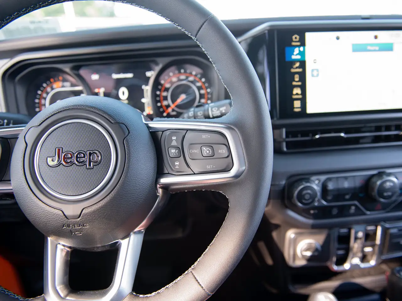 Jeep Wrangler снимка Jeep Wrangler