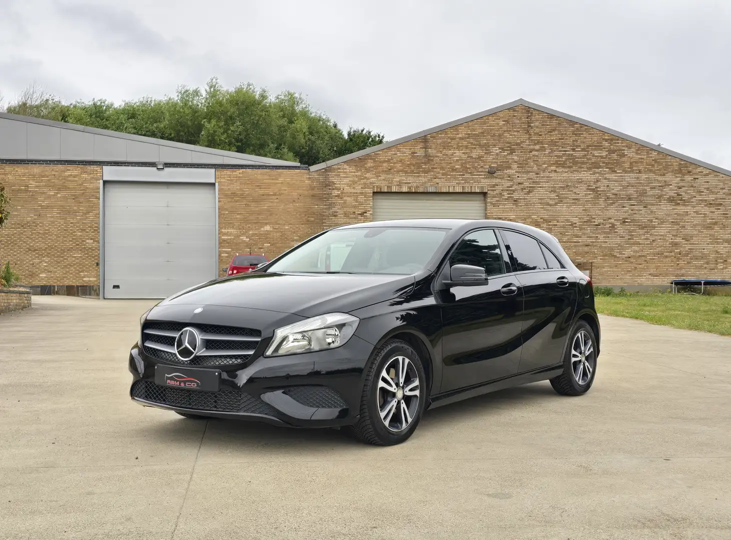 Mercedes-Benz A 180 Essence ** 1er Proprio - 70.000 km ** Gar 12M Black - 2