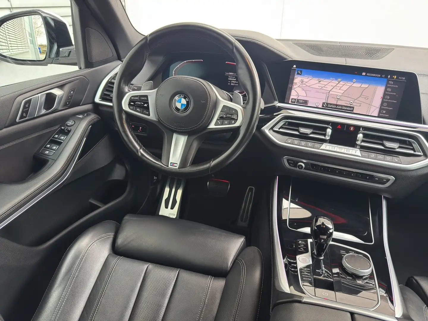 BMW X5 xDr30d M Sportpaket Standh ParkAs+ DrivA AHK Blanc - 2