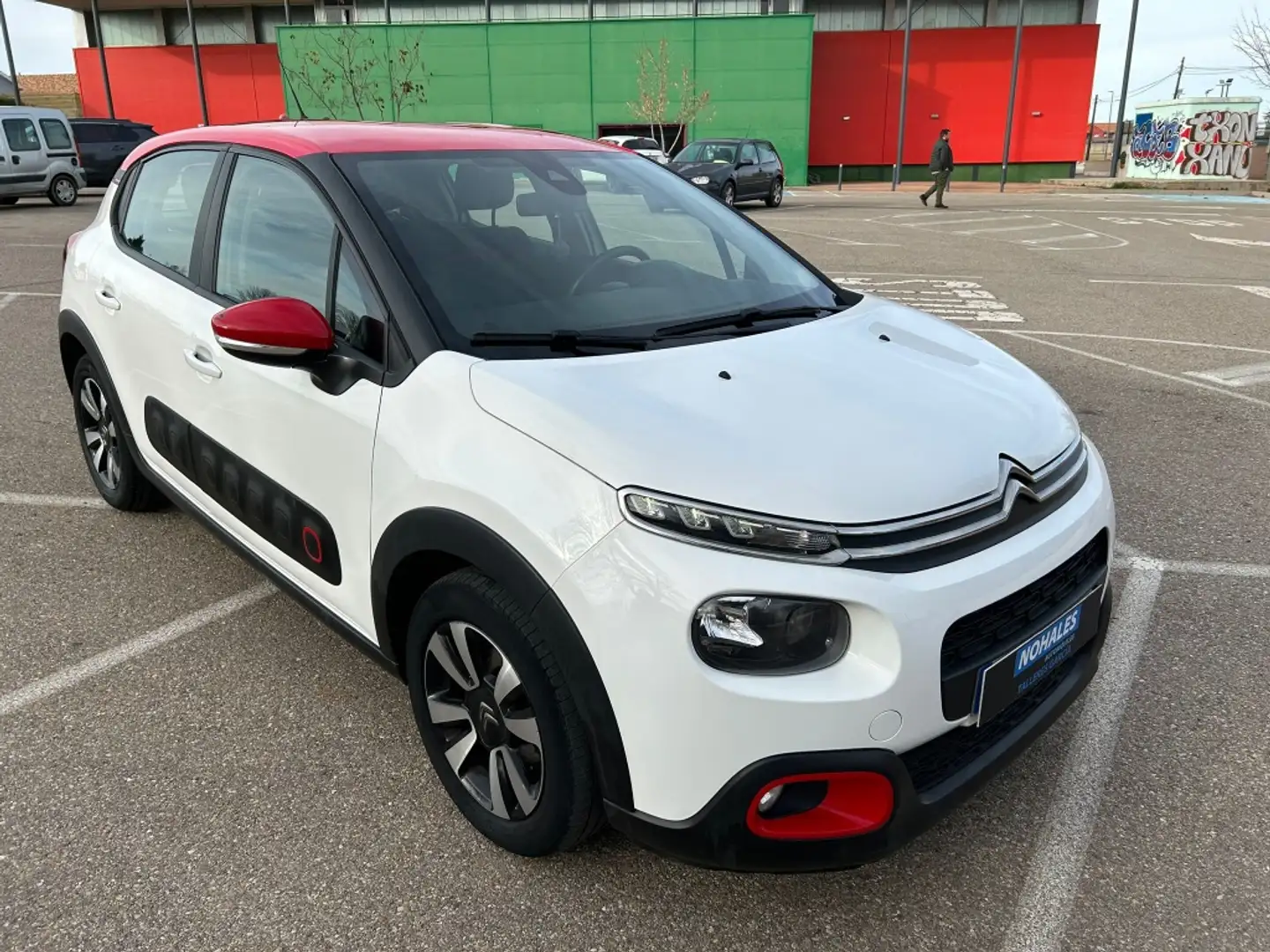 Citroen C3 1.2 PureTech S&S Feel 83 Rot - 2