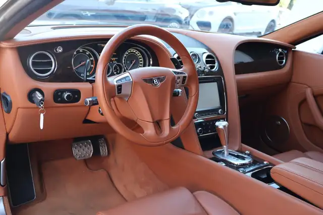 Bentley Continental view 13