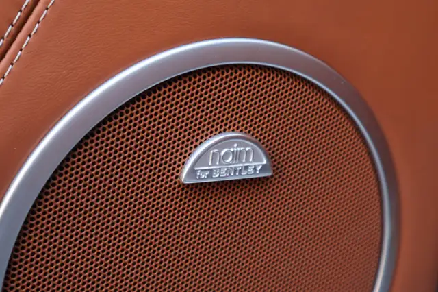 Bentley Continental view 12