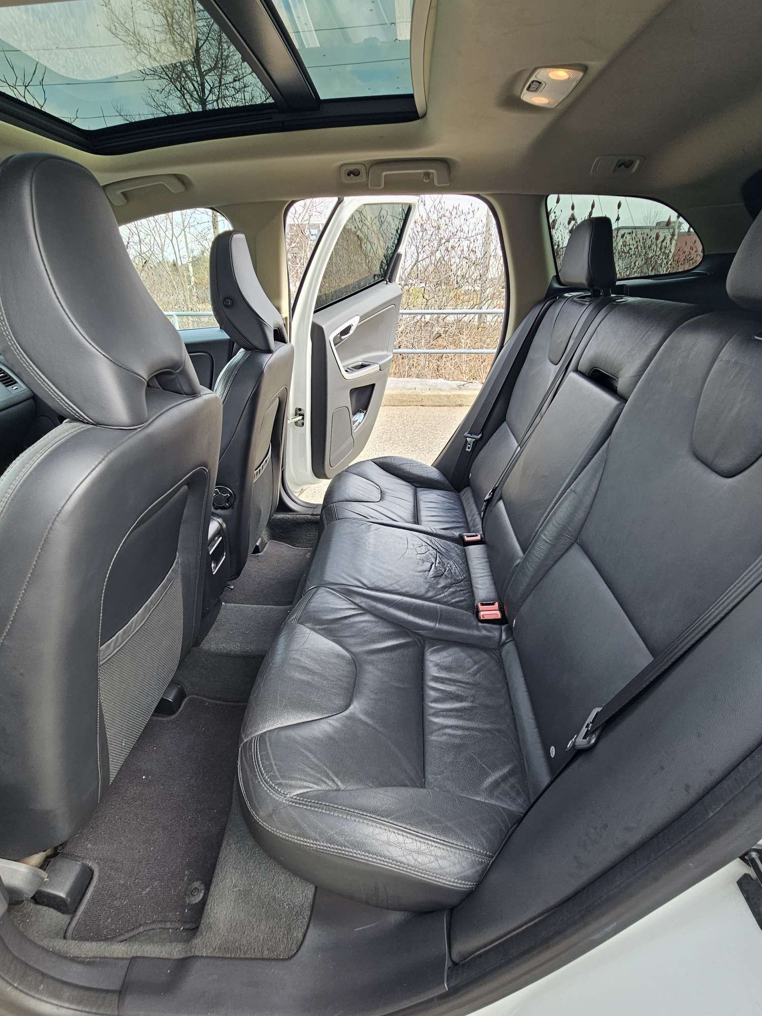 2013 Volvo XC60 AWD 5dr T6 thumb 7