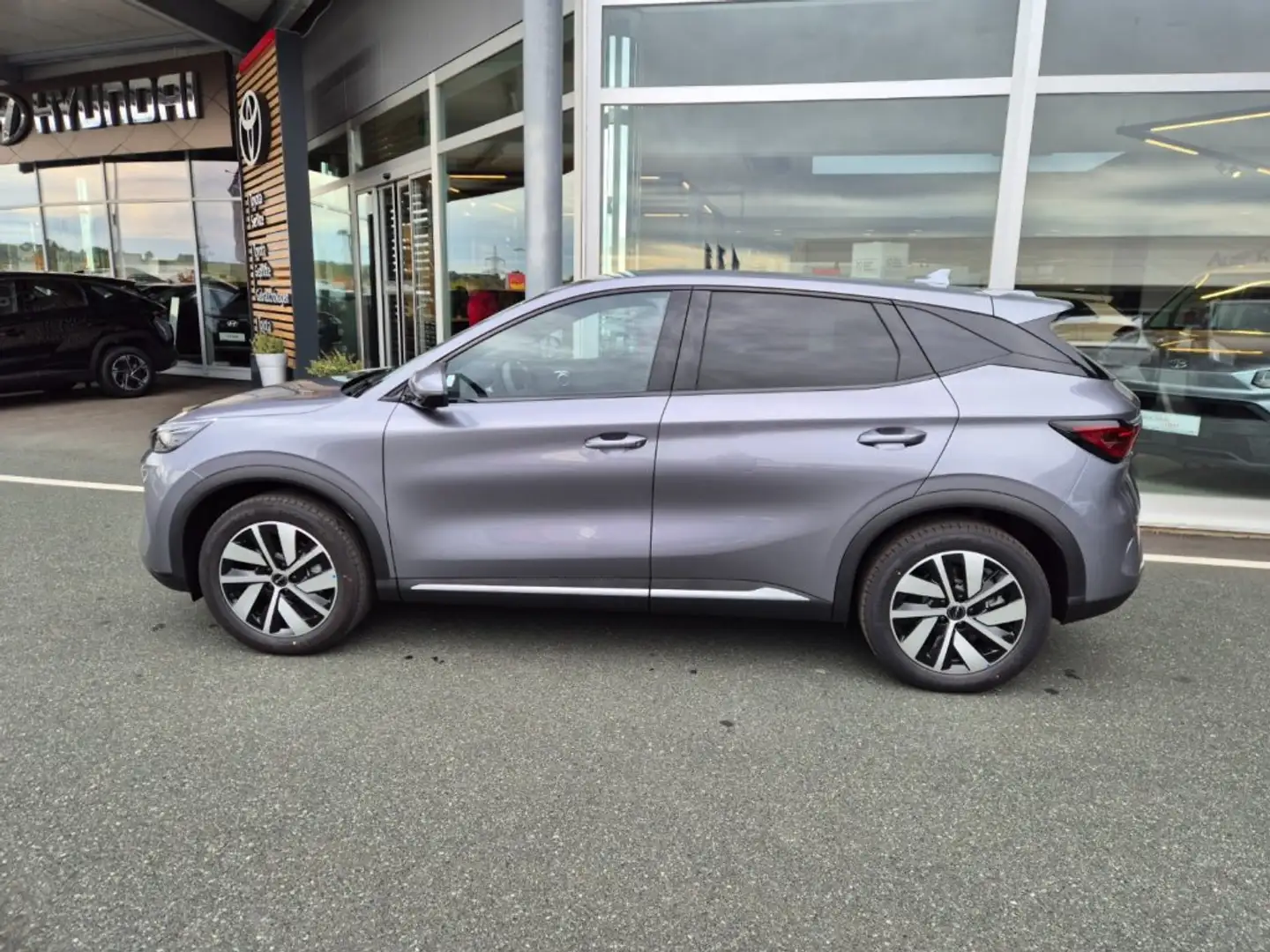 BYD Atto 3 EVO Design Grau - 2