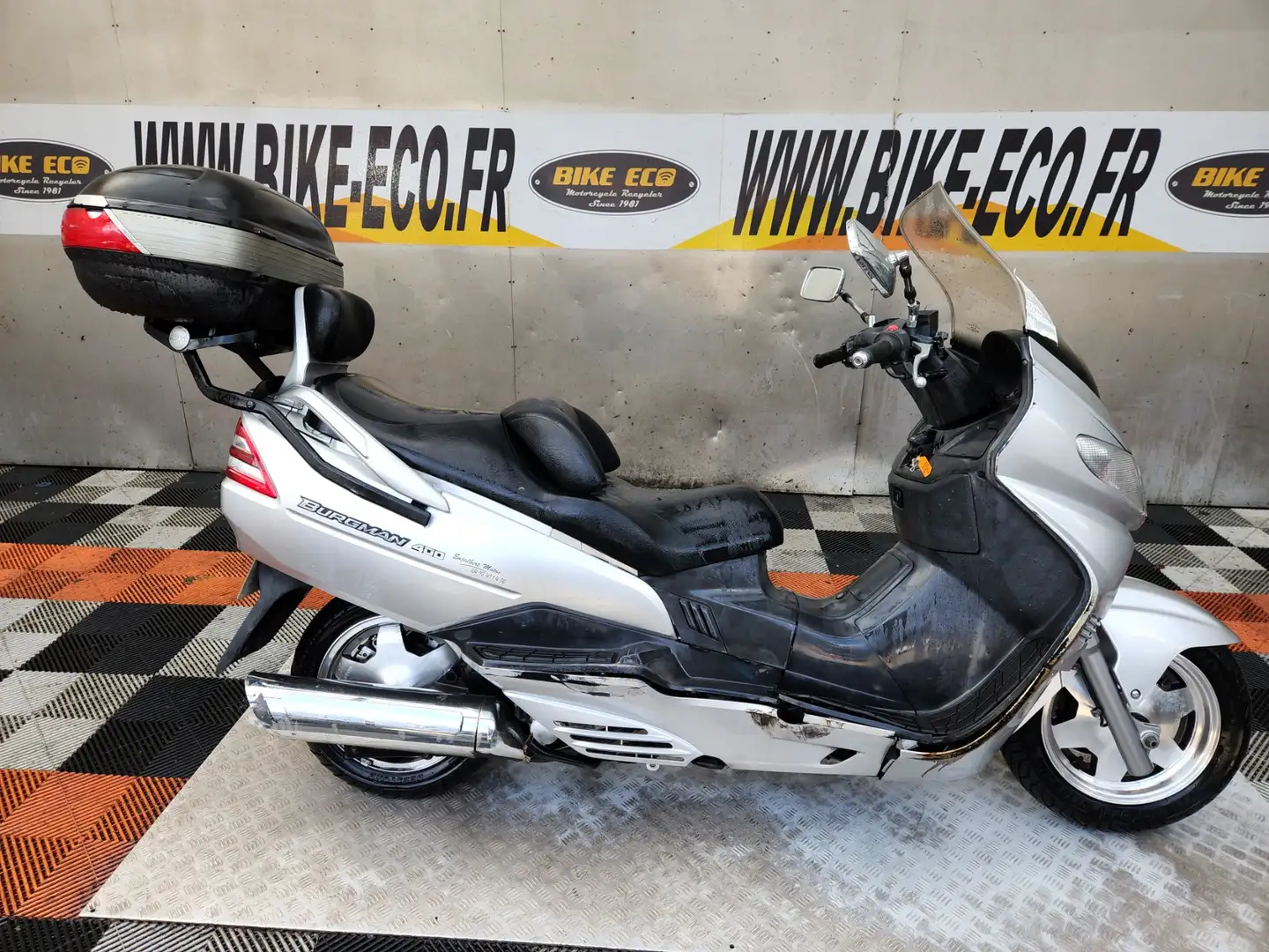 Suzuki Burgman 400 Серый - 1