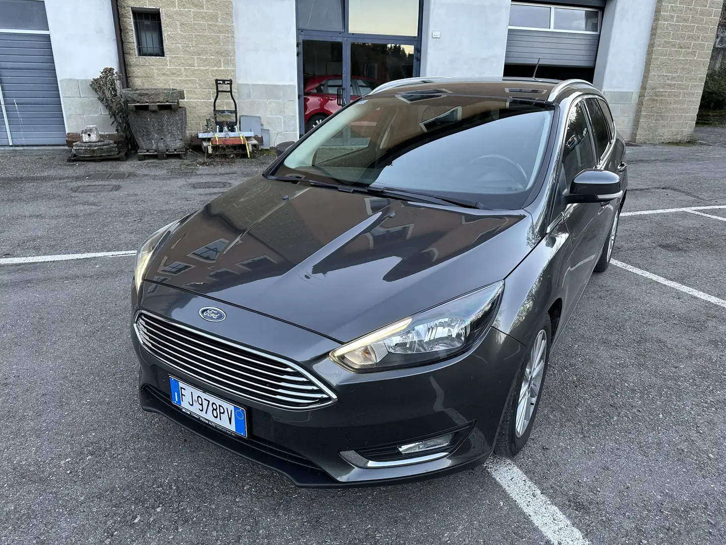 Ford Focus SW 1.5 tdci Titanium s&s 120cv - 1