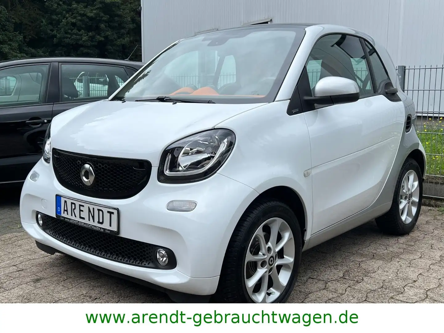 smart forTwo fortwo coupe 52kW*AUTOMATIK/SHZ/GRA/NAVI* Wit - 1