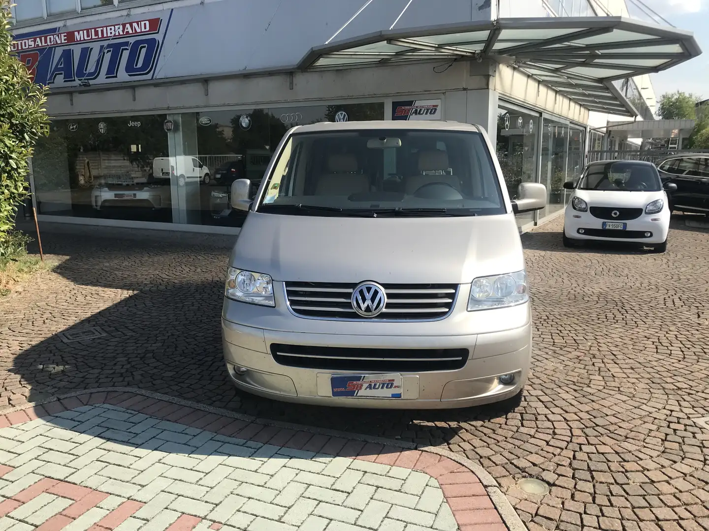Volkswagen T5 Multivan multivan  2.5 tdi 130 cv  HIGLINE Grijs - 2
