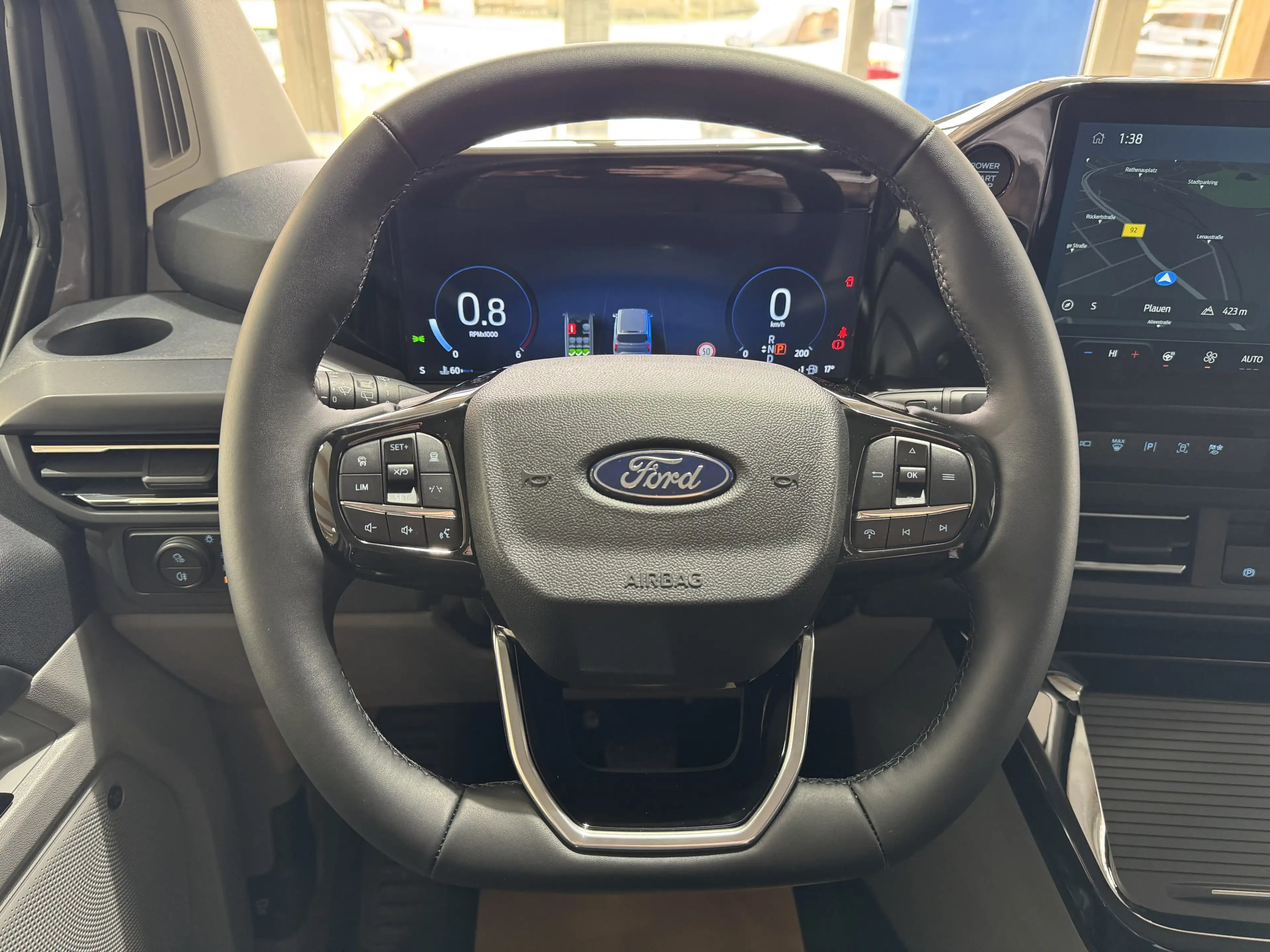Ford Tourneo Custom Titanium X L1 AWD MATRIX-LED / AHK — photo 12