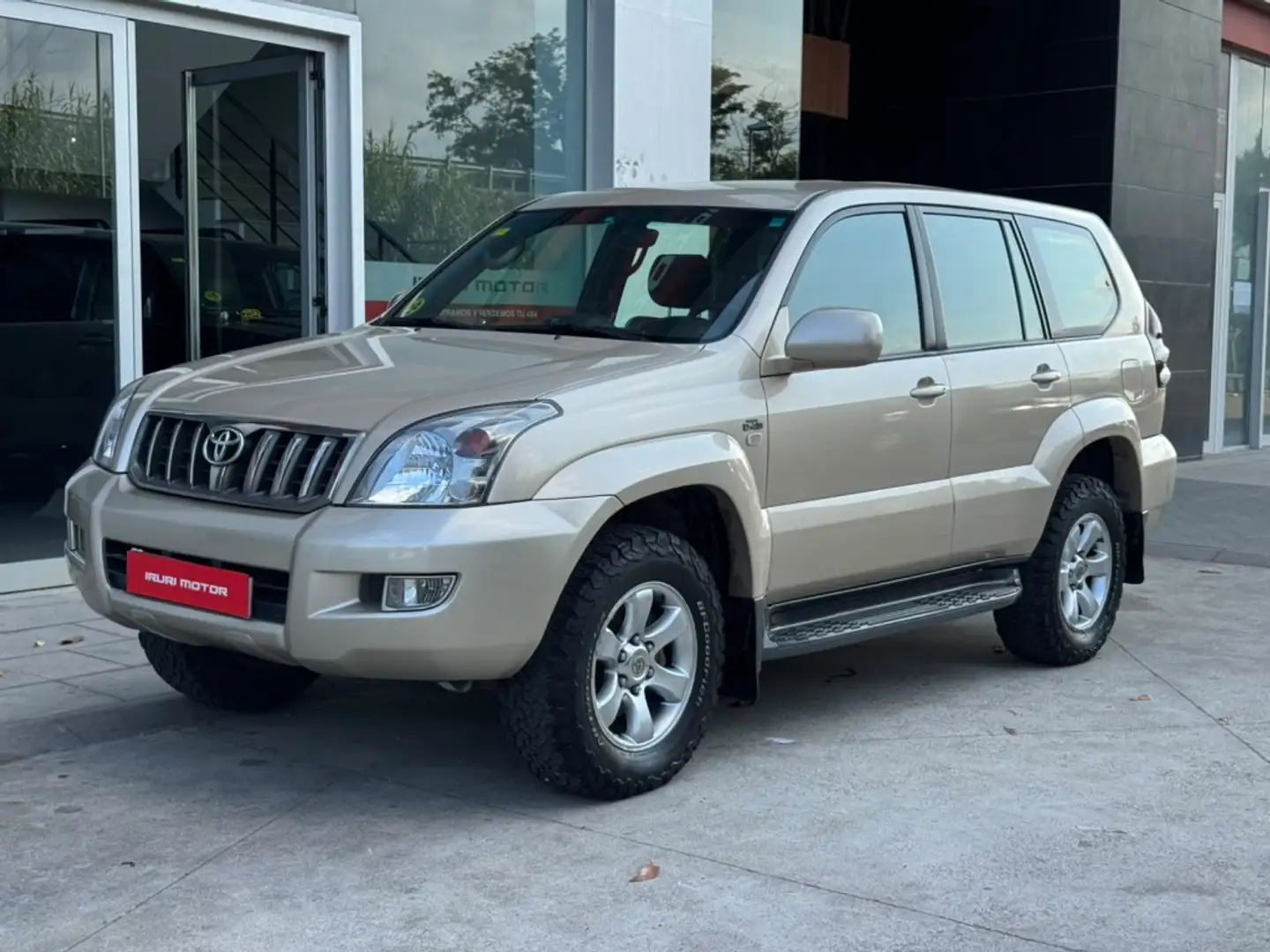 Toyota Land Cruiser D-4D VX Beige - 2