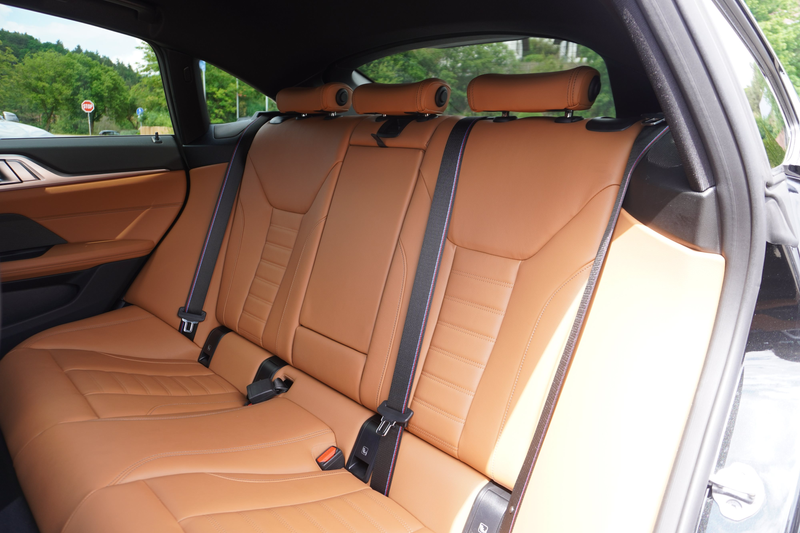 BMW 440 M440i xDrive Gran Coupé — photo 14