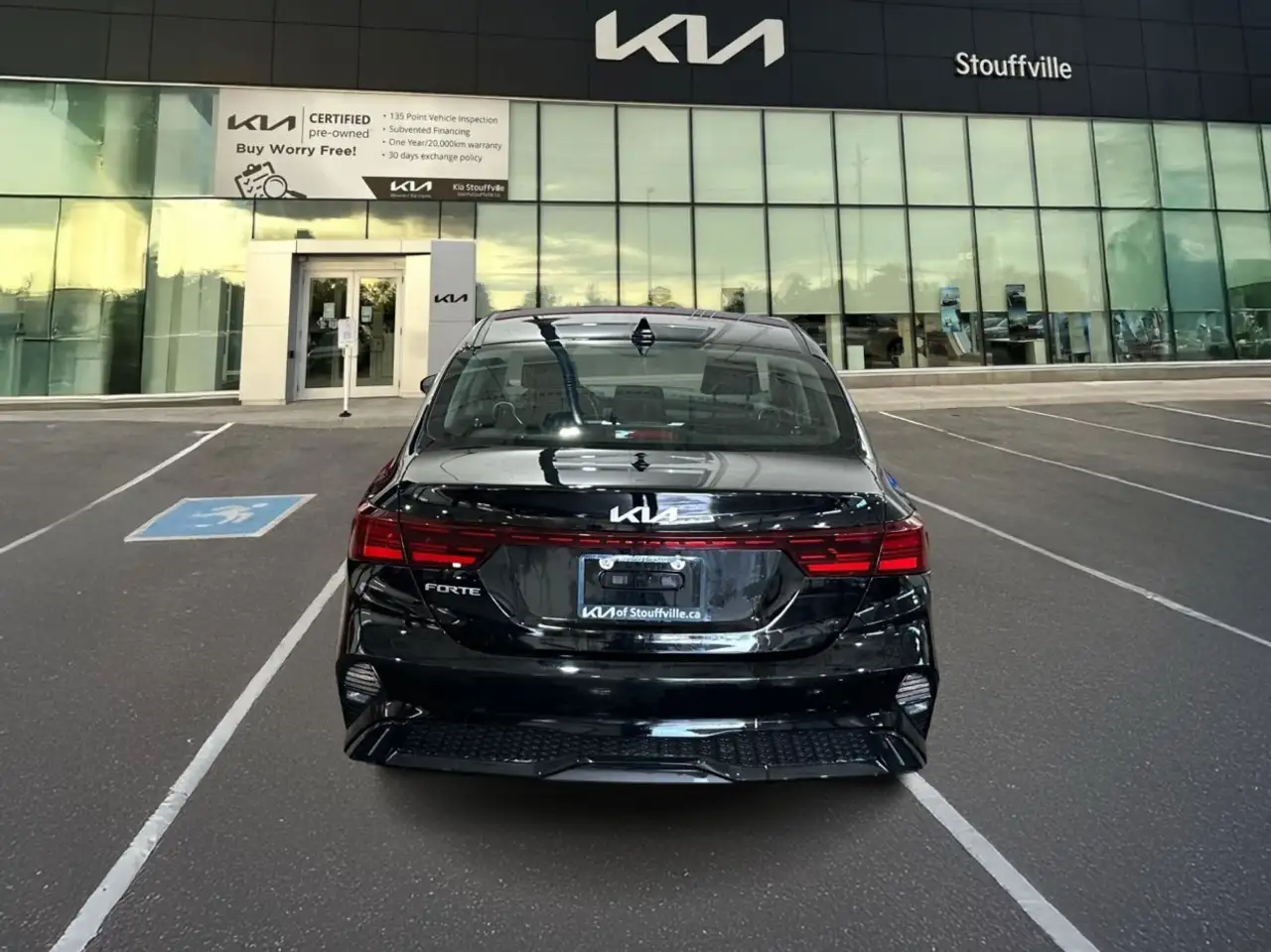 Kia Forte снимка Kia Forte