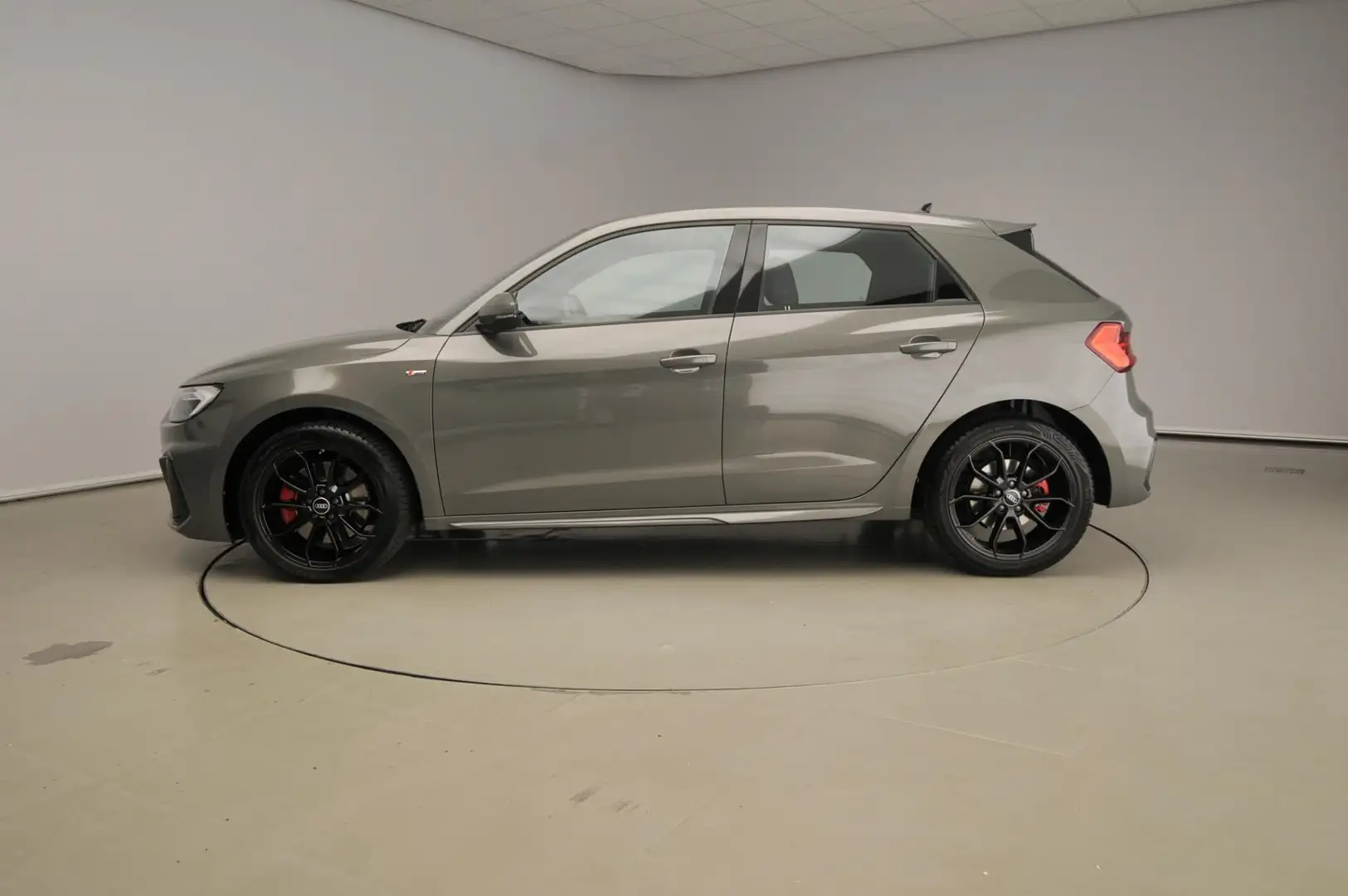 Audi A1 Sportback 35 TFSI S edition S-Tronic | Sonos Premi Grijs - 2
