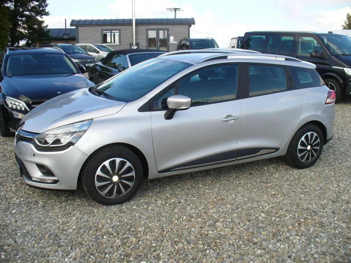 Renault Clio Clio Grandtour Diesel GT dCi 90 EDC Bose Edition - 2