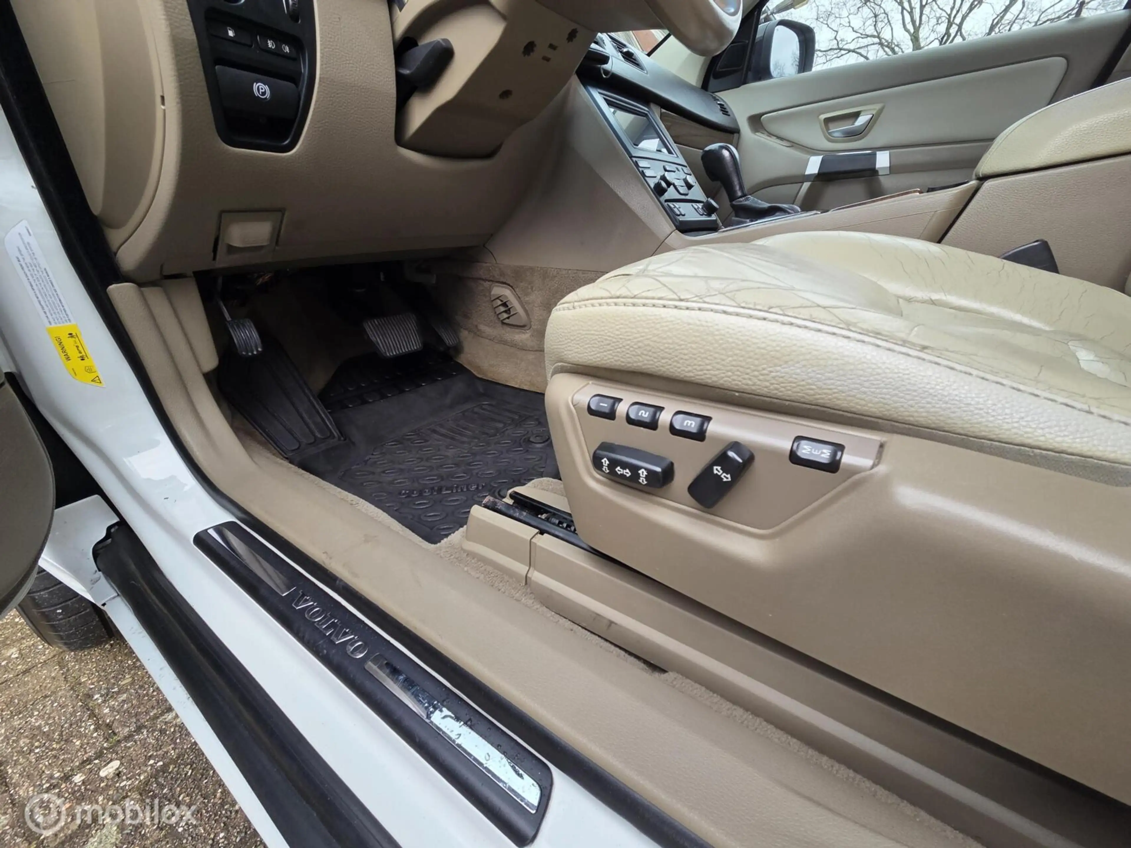 Volvo XC90 3.2 Summum Pearl White|Schuifdak|7Persoons — photo 10