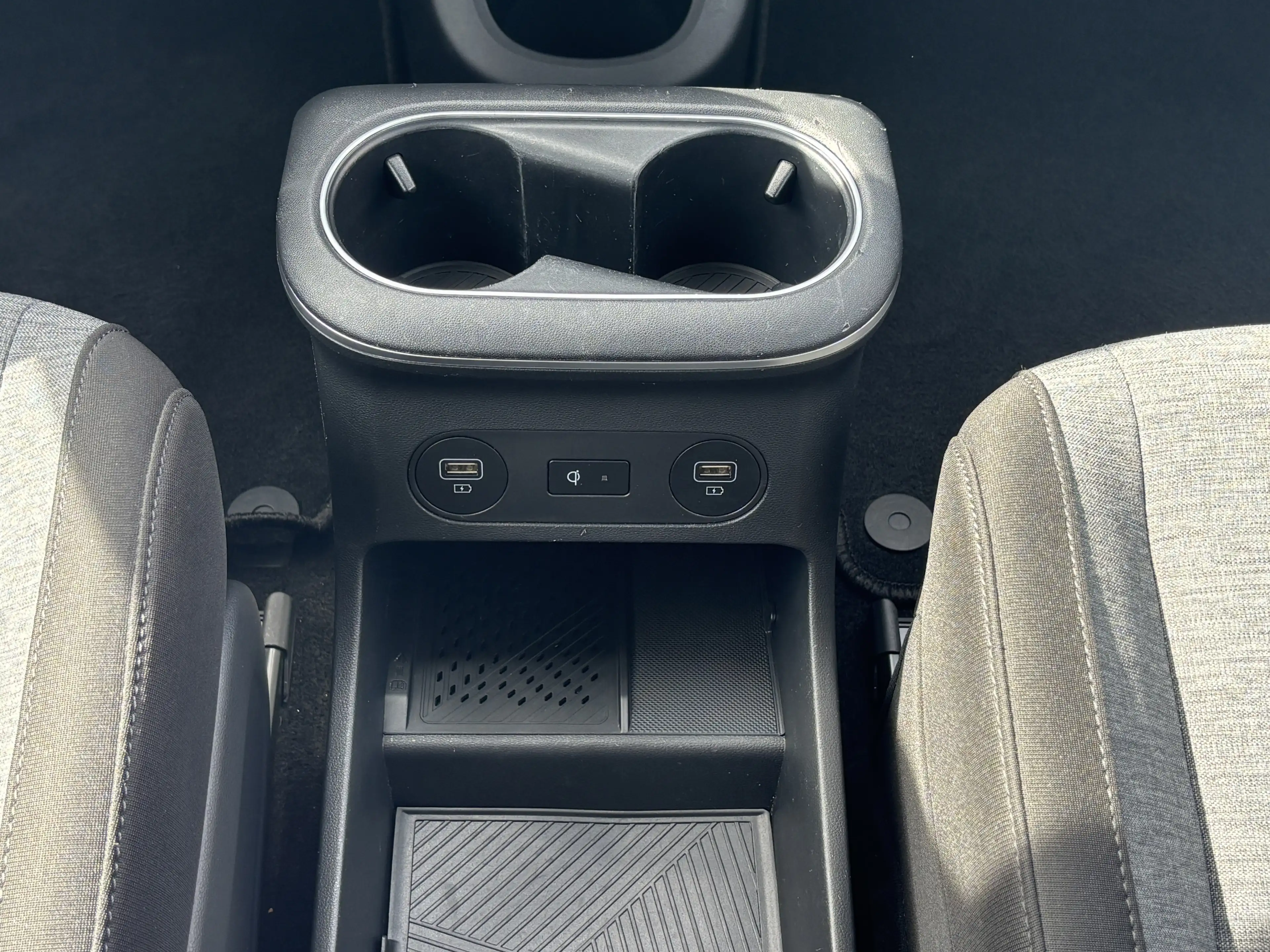 Hyundai IONIQ 5 Dynamiq LED ACC CAM WÄPU eHECK SOH-97,1% — photo 18