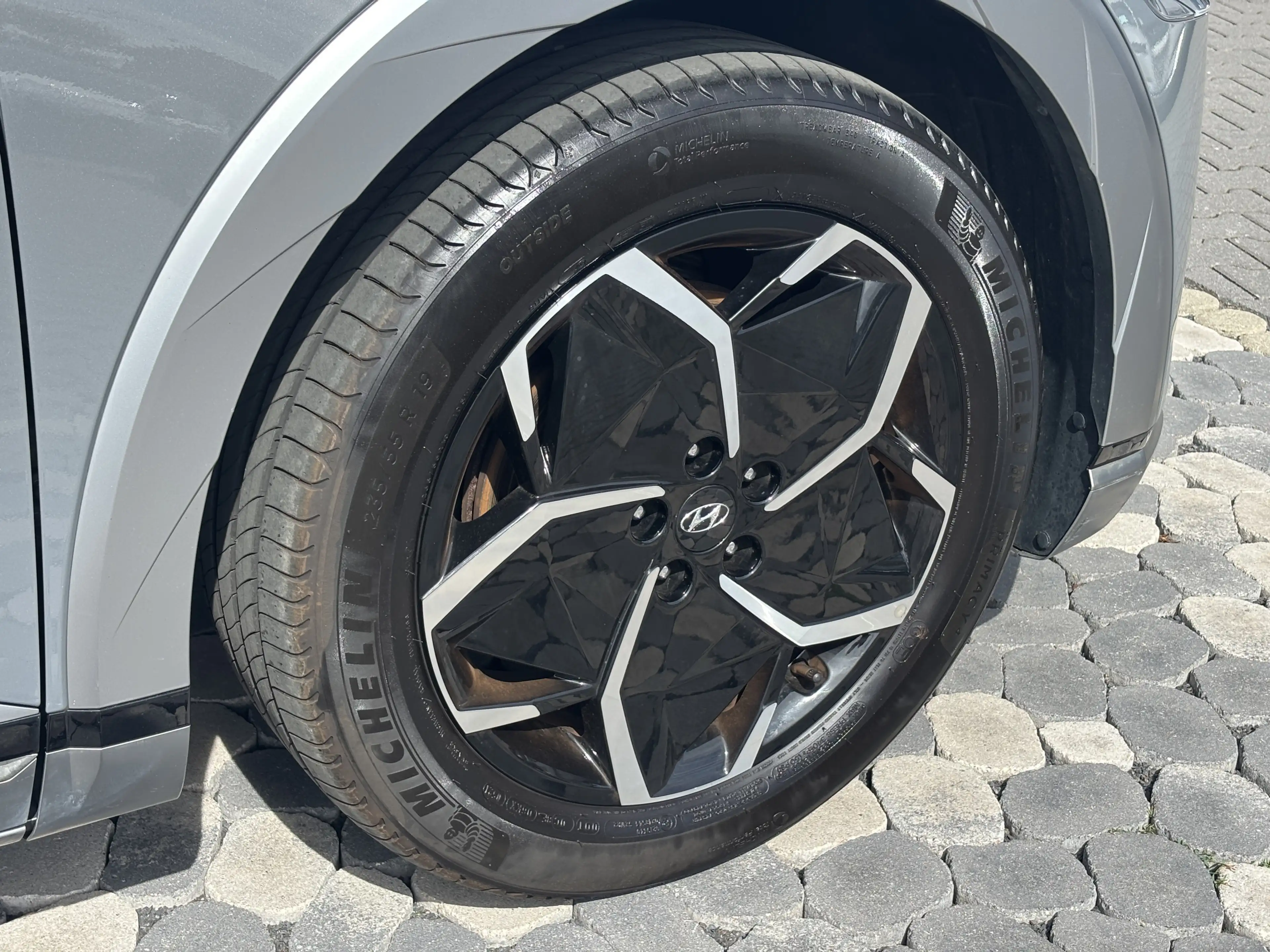 Hyundai IONIQ 5 Dynamiq LED ACC CAM WÄPU eHECK SOH-97,1% — photo 27