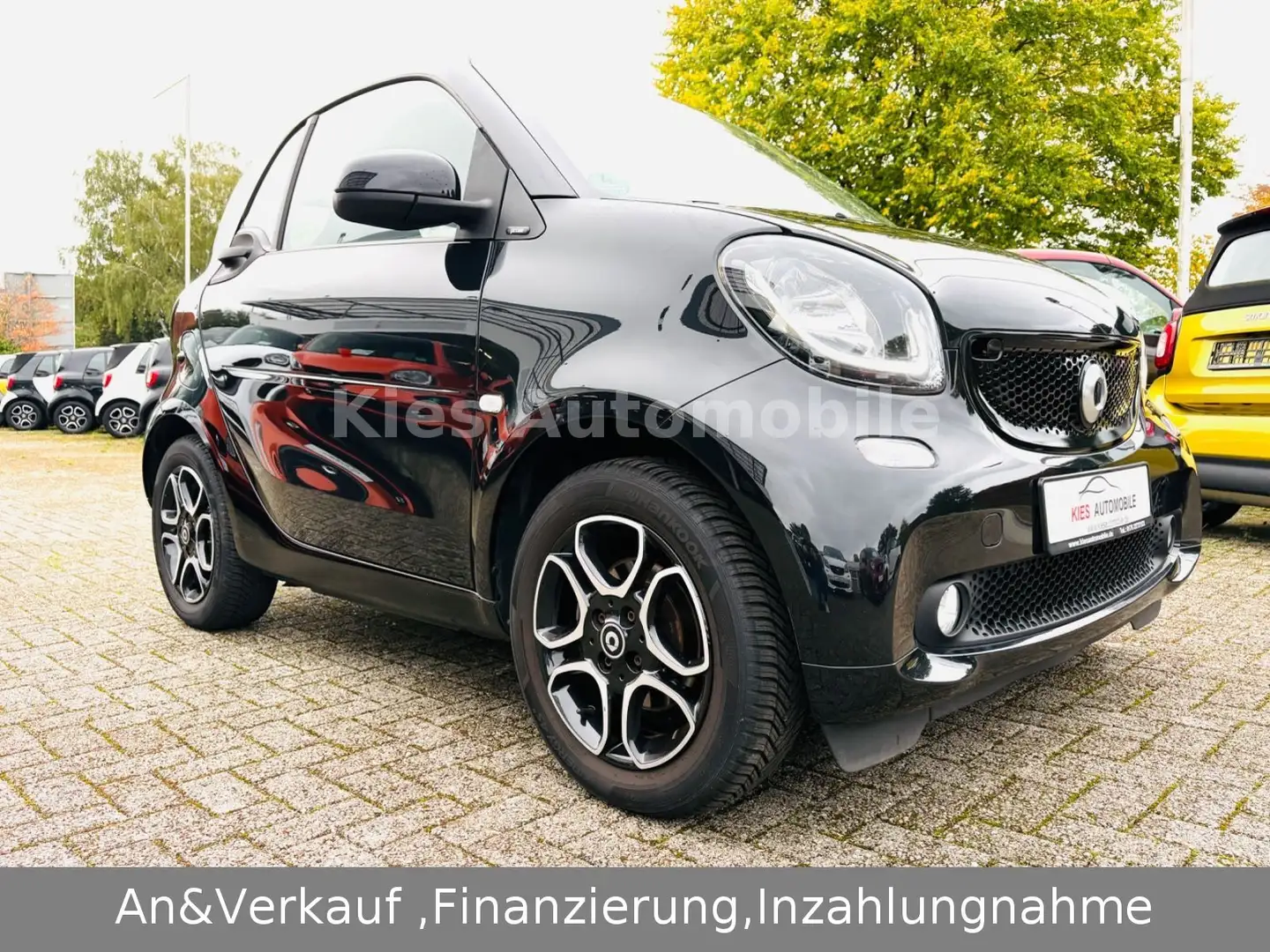 smart forTwo Prime 90PS AUTOM/LEDER/SITZH/PANO/ALLWETT Noir - 2
