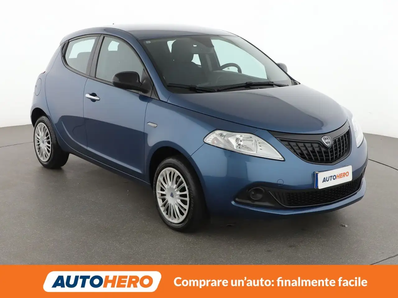Lancia Ypsilon 2024 — фото 8