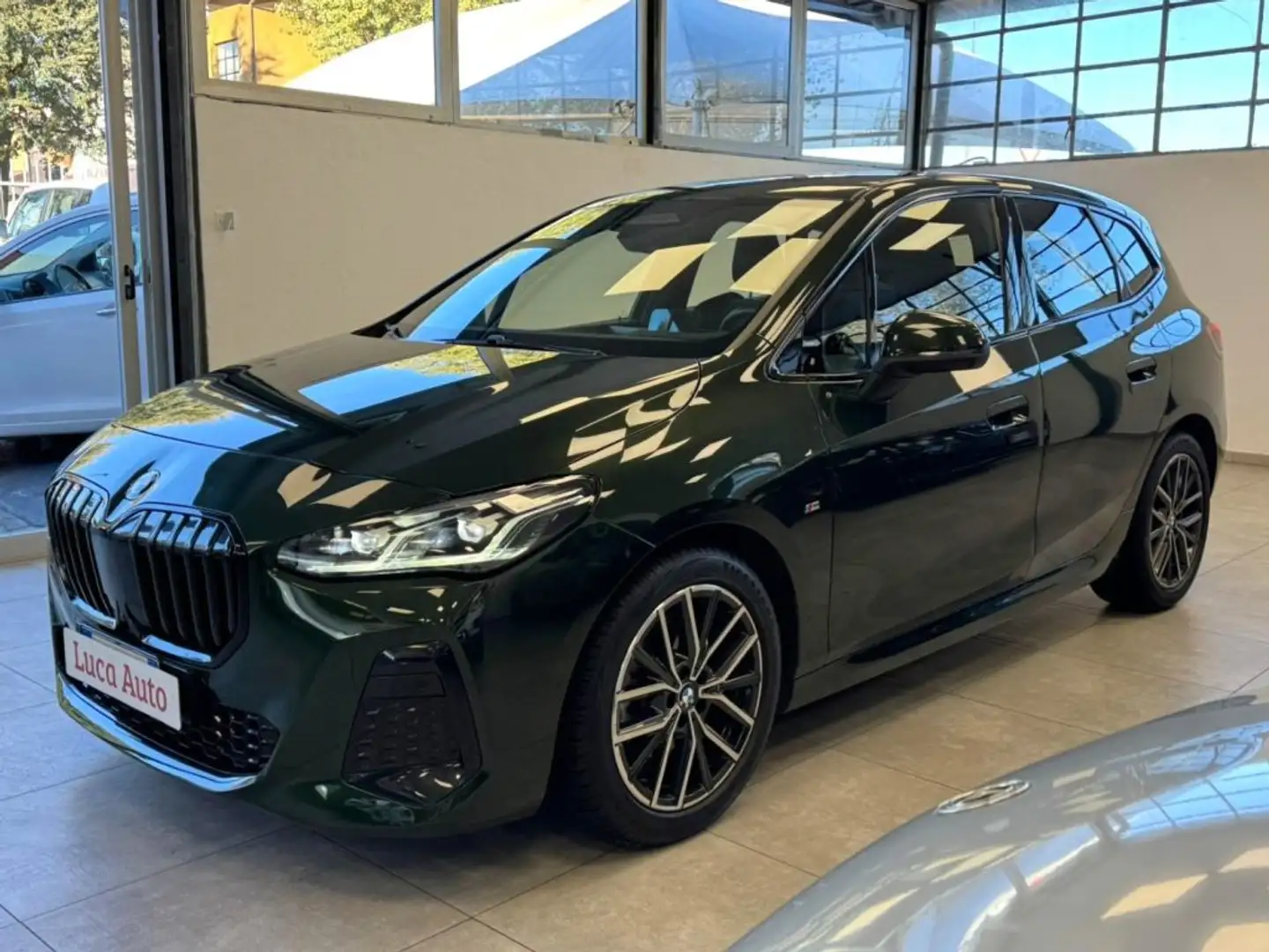 BMW 218 d A.T. Msport *UNICO PROP.*360°CAMERA*FULL PELLE* Vert - 2