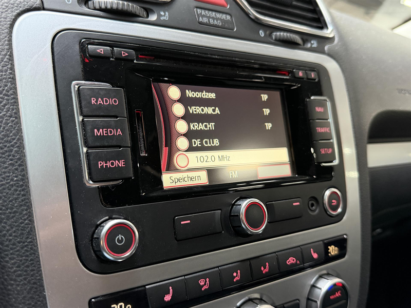 Volkswagen Scirocco 1.4 TSI Dak! Cruise! Navi! Clima! Maxton! — photo 20