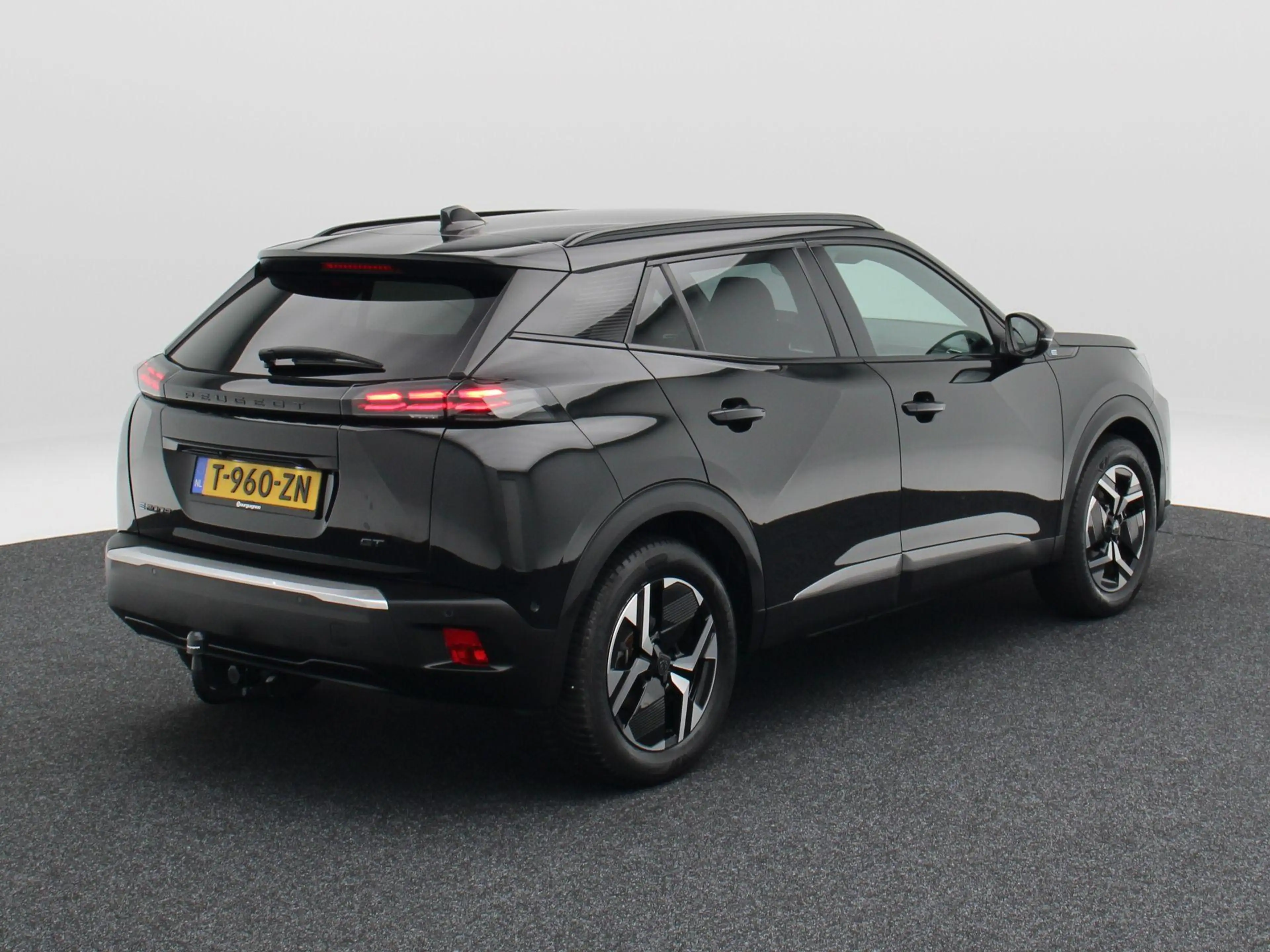 Peugeot e-2008 EV GT 54 kWh 156 Pk | Nieuw Model | Adaptive Cruis — photo 3