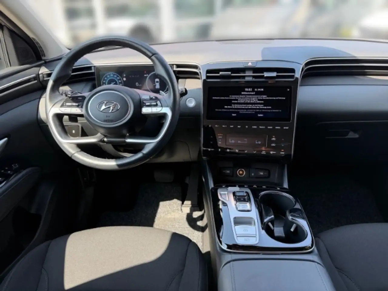 Hyundai TUCSON 1.6 Trend 2WD +KLIMA+LED+NAVI+SHZ+PDC+UVM+, миниатюра 11
