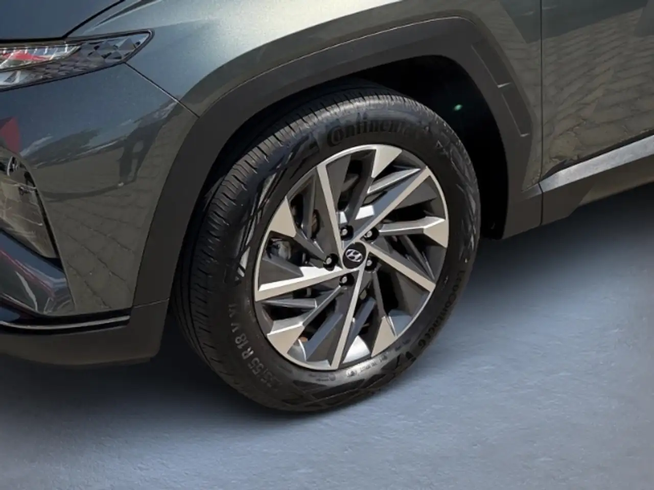 Hyundai TUCSON 1.6 Trend 2WD +KLIMA+LED+NAVI+SHZ+PDC+UVM+, миниатюра 6