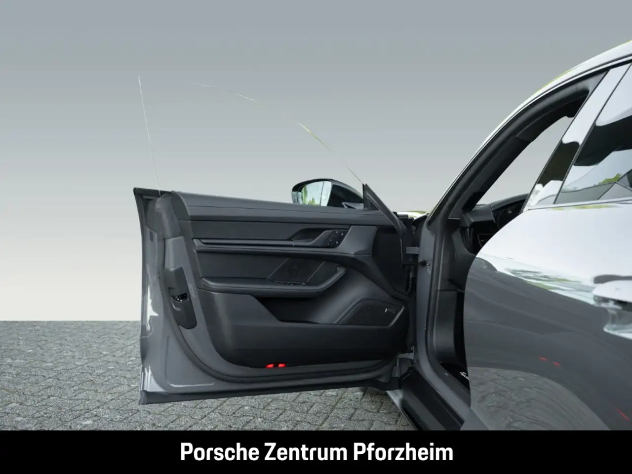 Porsche Taycan 4 Black Edition InnoDrive Head-Up 21-Zoll 15