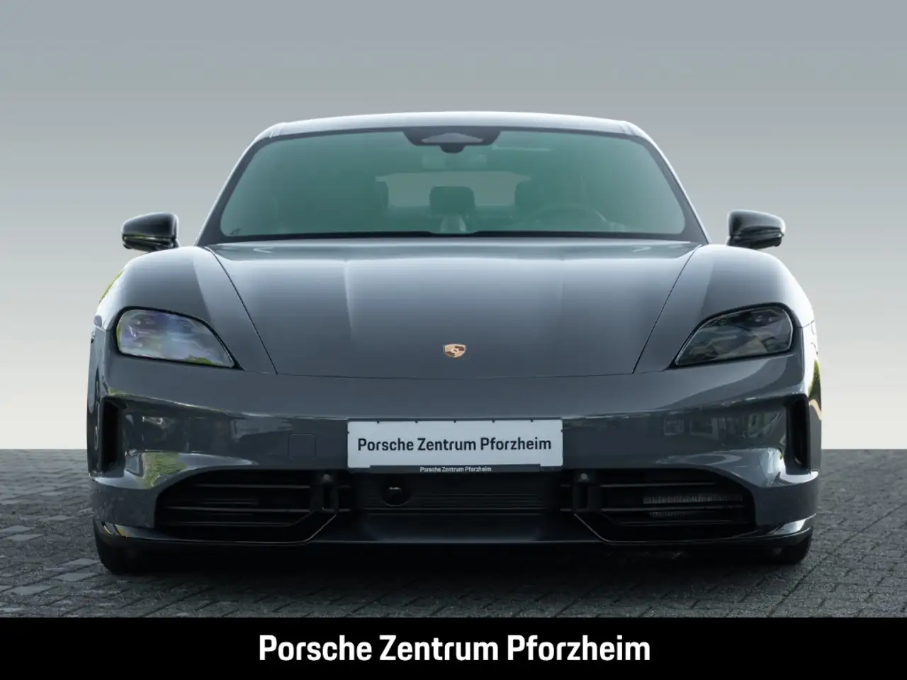 Porsche Taycan 4 Black Edition InnoDrive Head-Up 21-Zoll 8