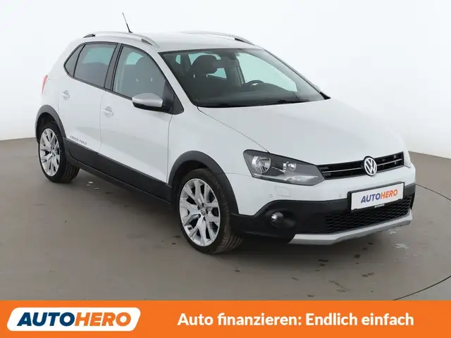 Volkswagen Polo view 8
