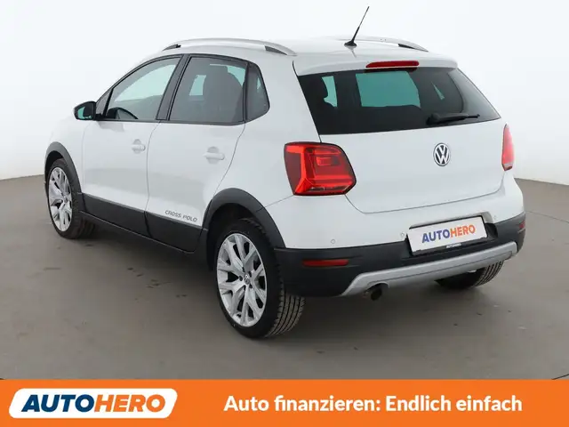 Volkswagen Polo view 4