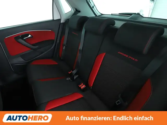 Volkswagen Polo view 14