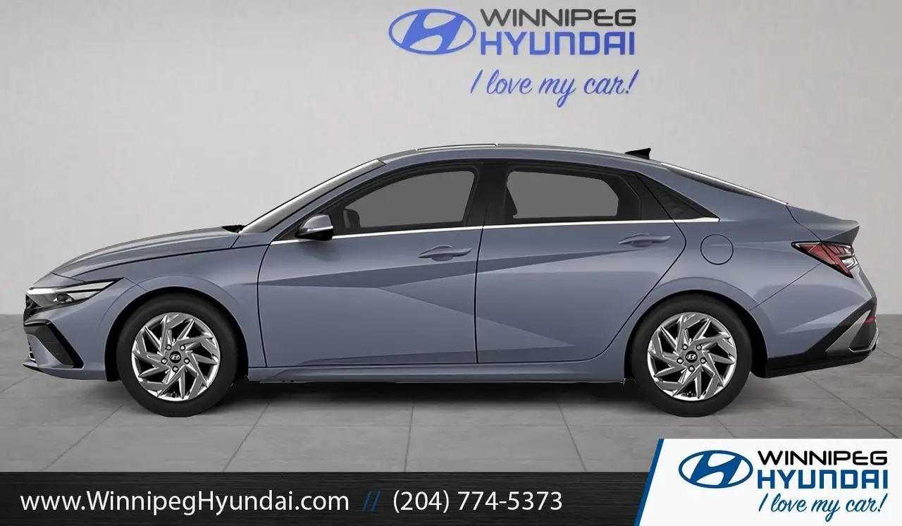Hyundai ELANTRA снимка Hyundai ELANTRA