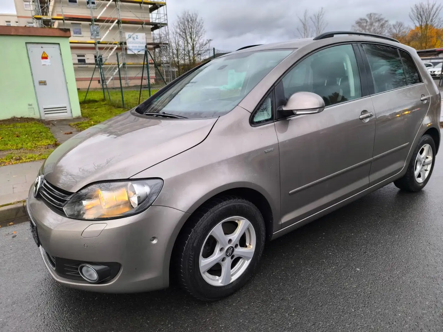 Volkswagen Golf Plus VI Life Braun - 2