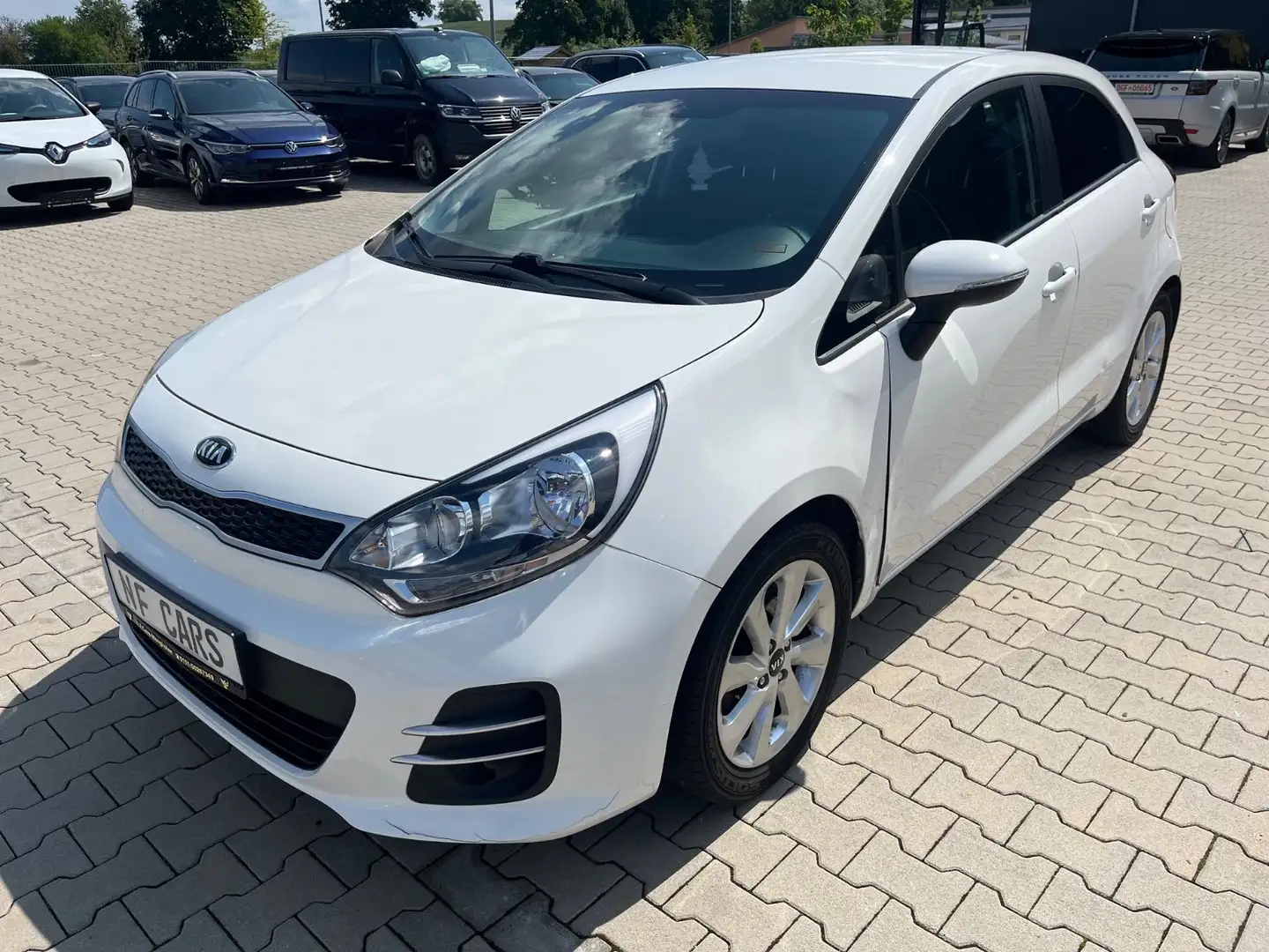 Kia Rio Dream Team 1.4 5-türig EURO6,AHK,Lenkrhzg,SH Blanco - 2