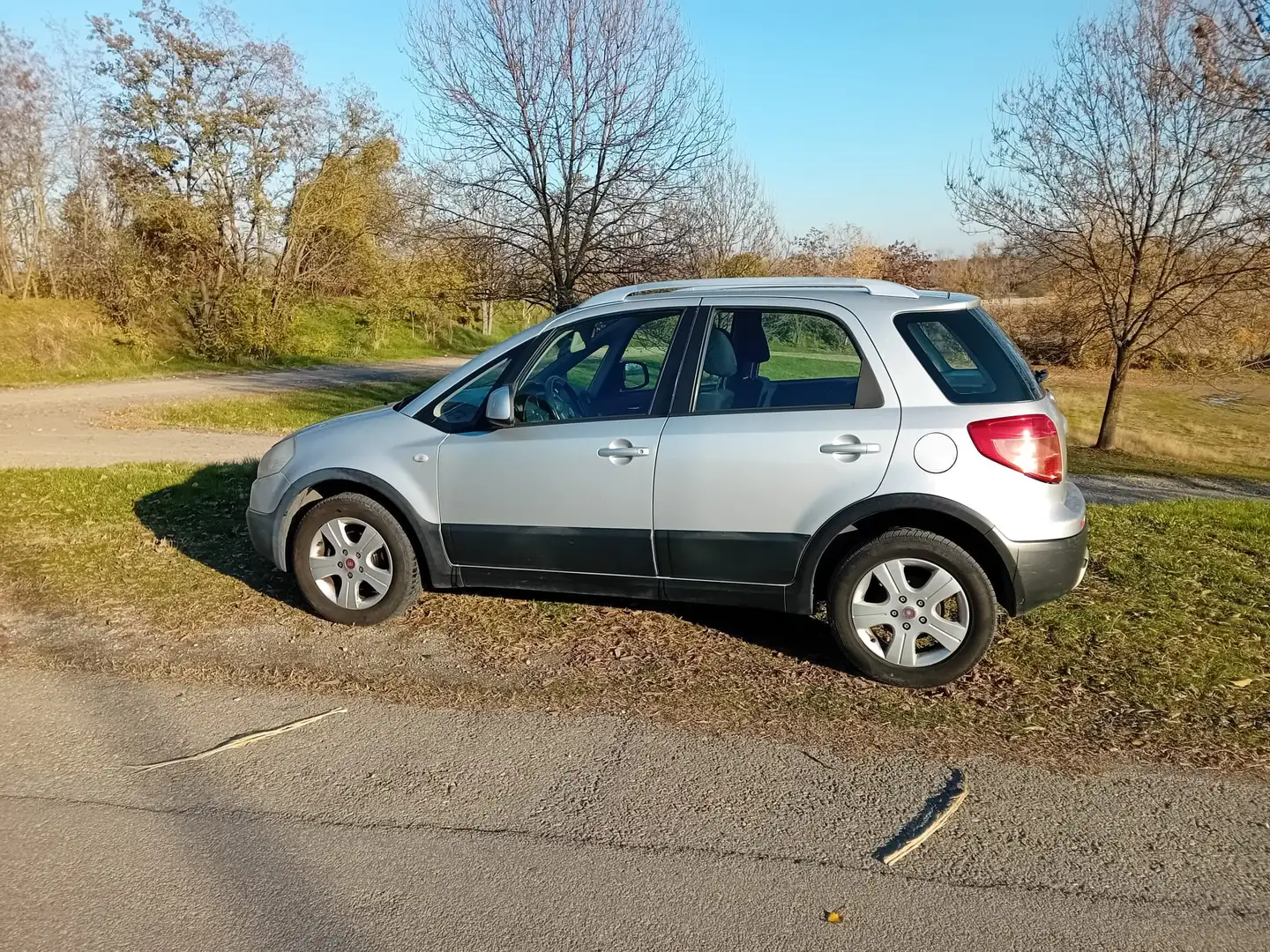 Fiat Sedici Sedici 1.6 16v Experience 4x4 107cv Zilver - 2